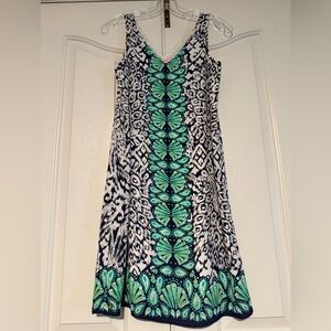 Lilly Pulitzer Navy and White Shift Dress with Green Accents